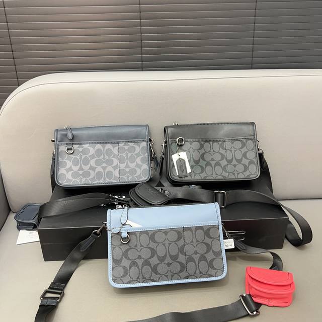 Coach 蔻驰 Heritage二合一 相机包印花单肩包 男女斜挎包 经典logo搭配原厂工艺材质 休闲百搭斜挎包 采用精湛镶嵌细工，实物拍摄 原厂原