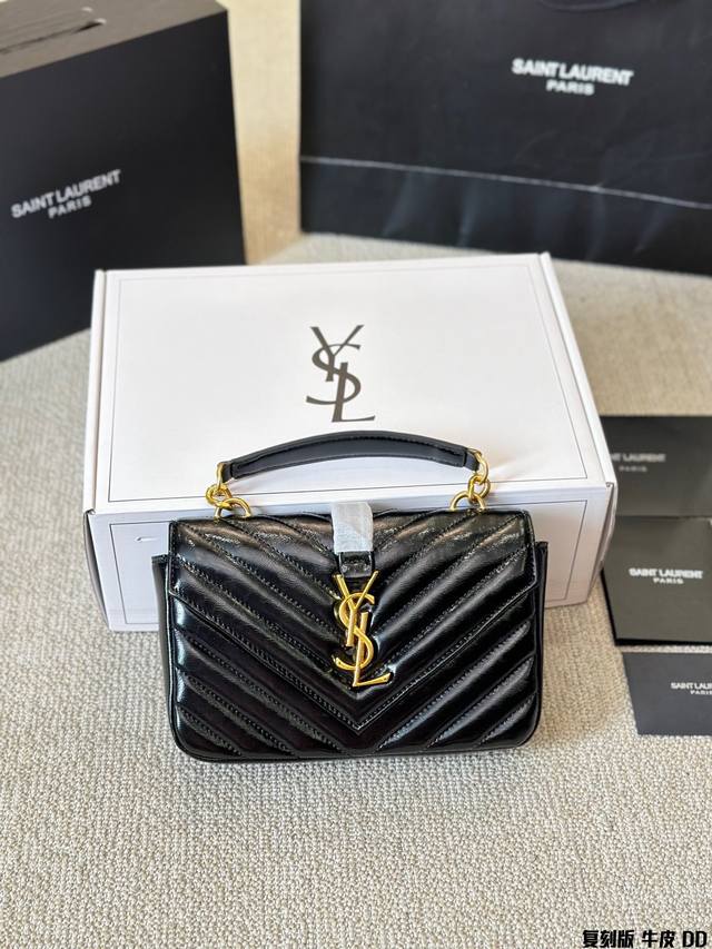 复刻版 牛皮 Ysl 圣罗兰college 小邮差包牛皮 College邮差包 原版粗旷鎏金链条 标签s*Int Laurent 链条包，圣罗兰 - 点击图像关闭