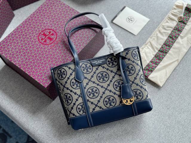 配盒 Size：24*20Cm Tory Burch 小号提花托特包 购物袋 午夜蓝老花 隐藏款很难得 小号托特蛮适合