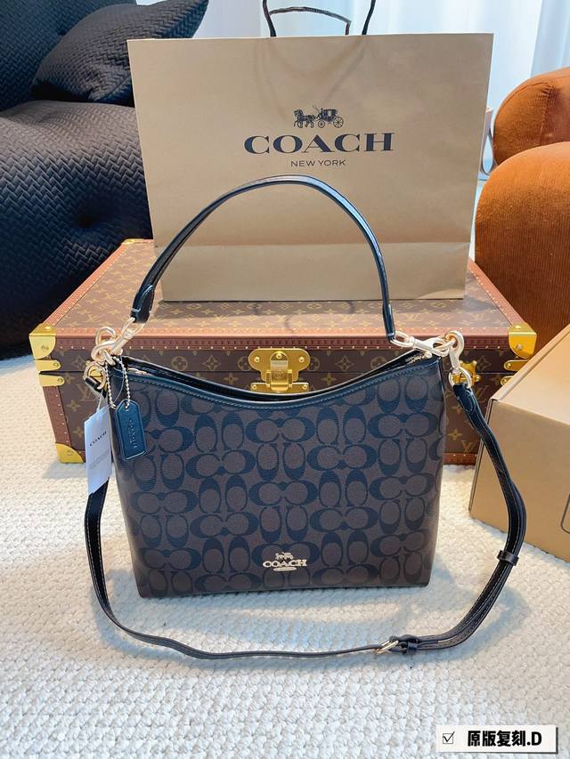 蔻驰coach Laurel 流浪包 材质耐造耐磨 设计简约 包身轻便 日常造不心疼万年长青款 上身酷！时髦！尺寸：29*10*23Cm - 点击图像关闭