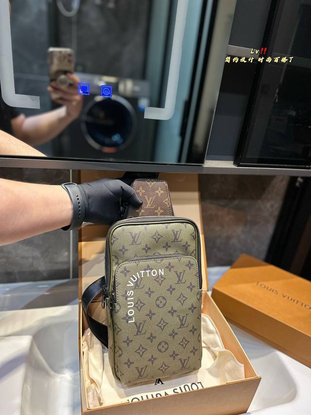 高端货 新款 “Louis Vuitton”Lv胸包 N41719Avenve 单肩包 此款 Damier Graphite 帆布面料的 Avenue 单肩包是 - 点击图像关闭