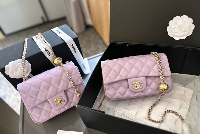 羊皮 折叠礼盒包装 Chanel 小金球方胖子 调节扣 “New Arrival” 最美方胖子人间香奈儿 白富美小姐姐必备款 ■单独夸最让人挪不开眼 就是小金球