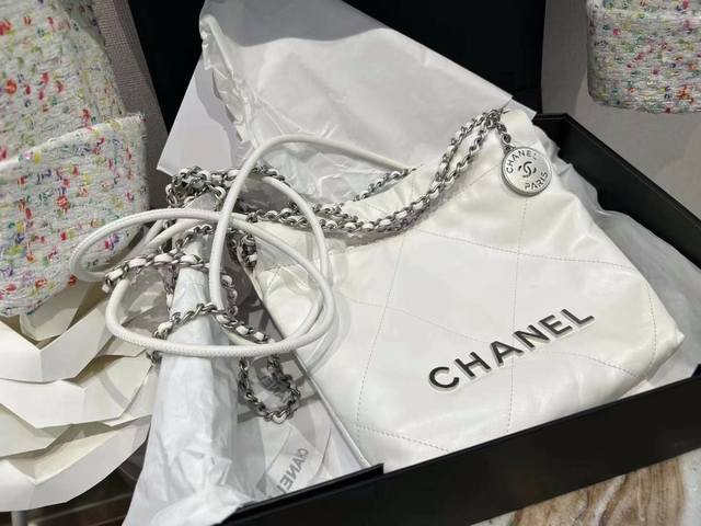 折叠礼盒包装 Chanel 24P渐变 迷你垃圾袋#大爆款预测 天呐chanel Mini垃圾袋也太美了叭颐 预测下一个大爆款翻 好想拥有 #香奈儿垃圾袋 #C