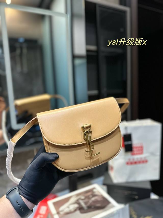 折叠礼盒 Ysl Kaia 小猪包 圣罗兰斜挎小猪包 Saint Laurent 圣罗兰复古风小方包cassandra经典信封小方包造型 内有双隔层 容量大 很