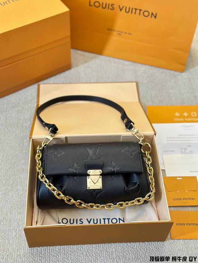 顶级原单 全钢五金 Louis Vuitton Favorite 饺子包 非常低调耐看 全皮质感满满 多种背法 可盐可甜 尺寸24 15Cm