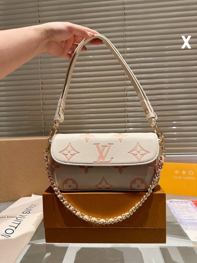 牛皮版本 2024新款 Lv 路易威登 Wallet On Chain Ivy腋下包 尺寸22 13Cm