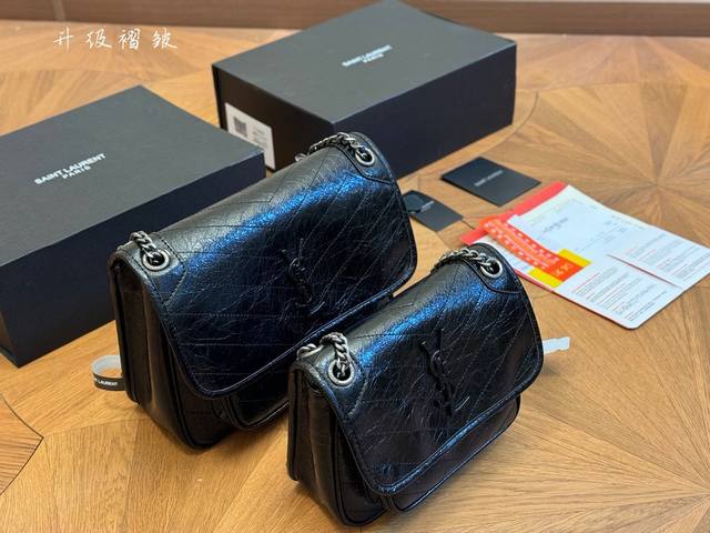 配折叠盒 size：24cm 28cm 高定版 niki ysl niki 牛皮料软糯质感 进口褶皱纹！