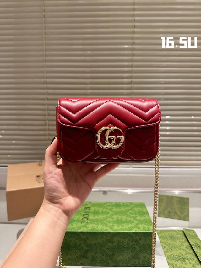 牛皮 飞机盒折叠礼盒 Gucci l GG Marmont 系列 经典百搭 万年不过时的一款马蒙 原单品质 尺寸16.5cm