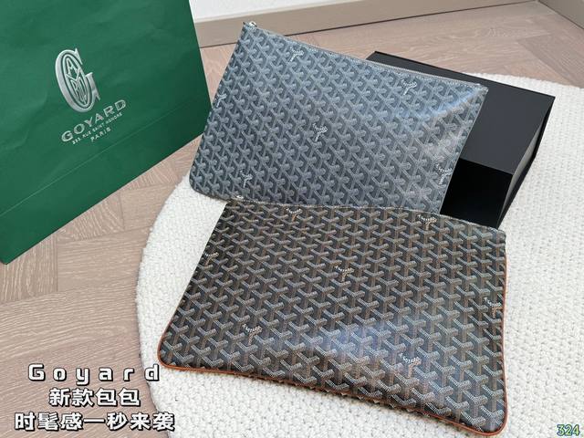 戈雅Goyard 新款包 时髦感一秒来袭 是美女们喜欢的调调～ 尺寸38 26