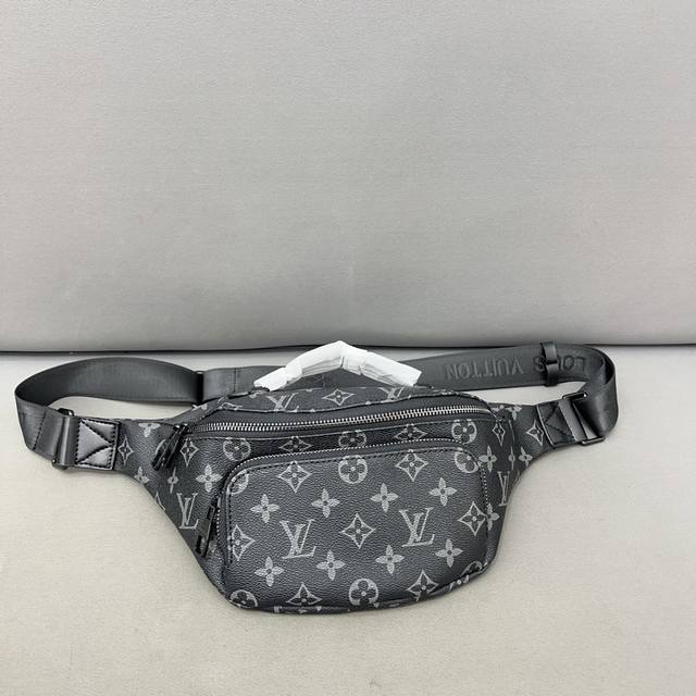 LouisVuitton 路易威登 Bumbag 老花腰包斜挎胸包 原厂面料材质 电镀五金 高端货 附带防尘袋 礼盒 规格:35 x 14cm