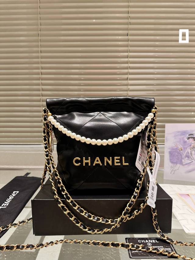 原单品质 配零钱包 折叠礼盒 Chanel 2023Ss迷你垃圾袋#大爆款预测 天呐chanel Mini垃圾袋也太美了叭颐 还多了一串珍珠 预测下一个大爆款翻