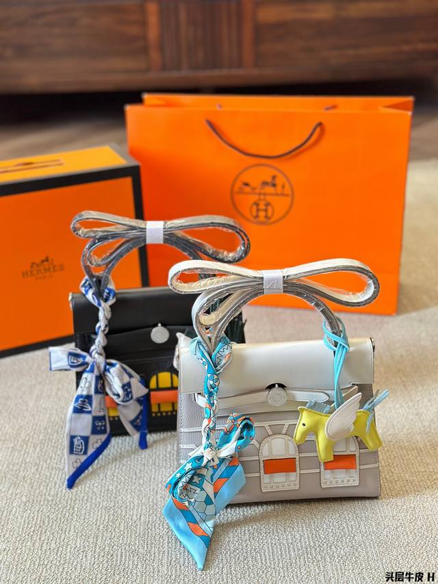 顶级进口头层皮 “Hermès Birkinsellierfaubourg哈贝包” Hermès独家经典火爆出货 纯皮！里外纯皮！集万千宠爱与一身 爱马仕 Bi