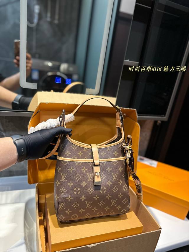 Lv 托特包tote 质感爆棚的美 上身真的太太太有质感啦 日常逛街不要太吸晴 尺寸 24 23