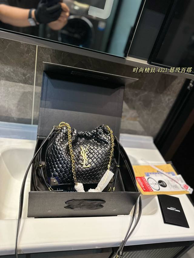 Ysl 日常最推荐 手提 斜挎 单肩更舒服 尺寸