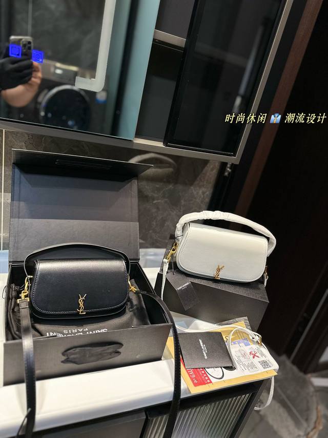 礼盒包装 Ysl 圣罗兰女士 Voltaire 迷你黑色皮革肩背包黑色腋 下包 Ysl 24迷你 Voltaire 腋下包 “ 极简主义最爱的款式、透露着高级的