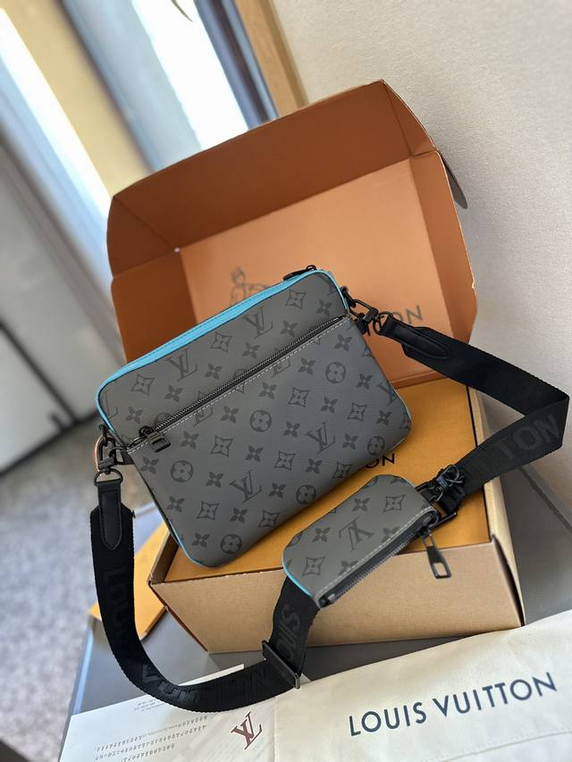 折叠礼盒官网飞机盒” Lv Outdoor邮差包 规格:L26.0Xh20.0Xw10.5Cm 男包推荐~Iv Outdoor邮差包害 通勤包必备款，真的很推荐