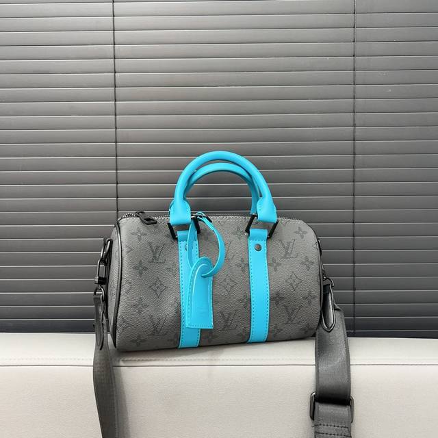 Louisvuitton 路易威登 Keepall 25 系列手袋 印花手提斜挎包 单肩包 采用精湛镶嵌细工，实物拍摄 原厂原版面料 配送小票 防尘布袋 折叠礼