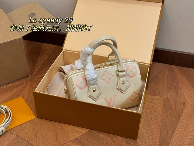 配折叠盒飞机盒 Size：21.15Cm Lv Speedy20 新款大象灰枕头包 搜索 Lv 枕头包