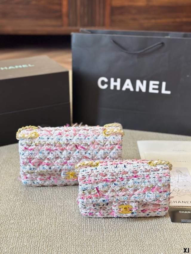 毛呢 香奈儿chanel 小香毛呢cf包 高级货原单品质 进口面料原版面料专柜对版回头率百分百哦 细节完美高端版本 内里有专柜标码 细节完美 真正的白富美专用包