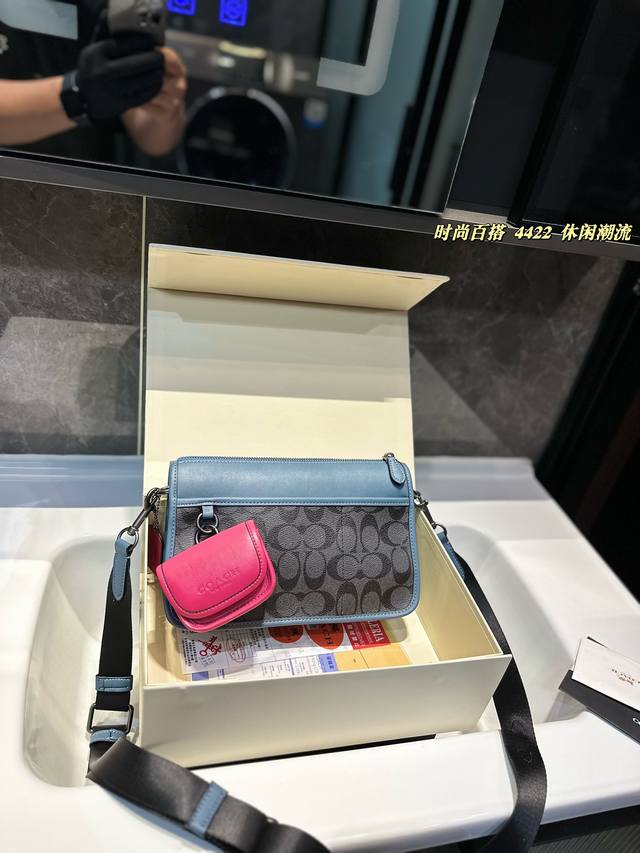 Coach 蔻驰heritage二合一相机包印花单肩包男女 斜挎包 经典logo搭配原厂工艺材质 休闲百搭斜挎包 采用精湛镶嵌细工，实物拍摄原厂原版面料24X1