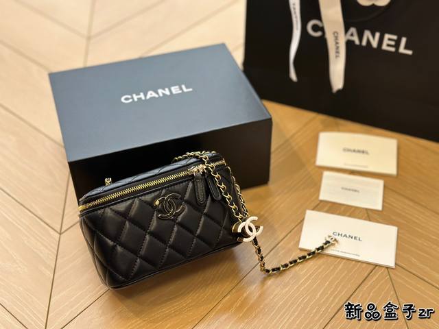 折叠盒chanel盒子包珐琅扣款时髦精必备款 超级精致size大号16*10Cm