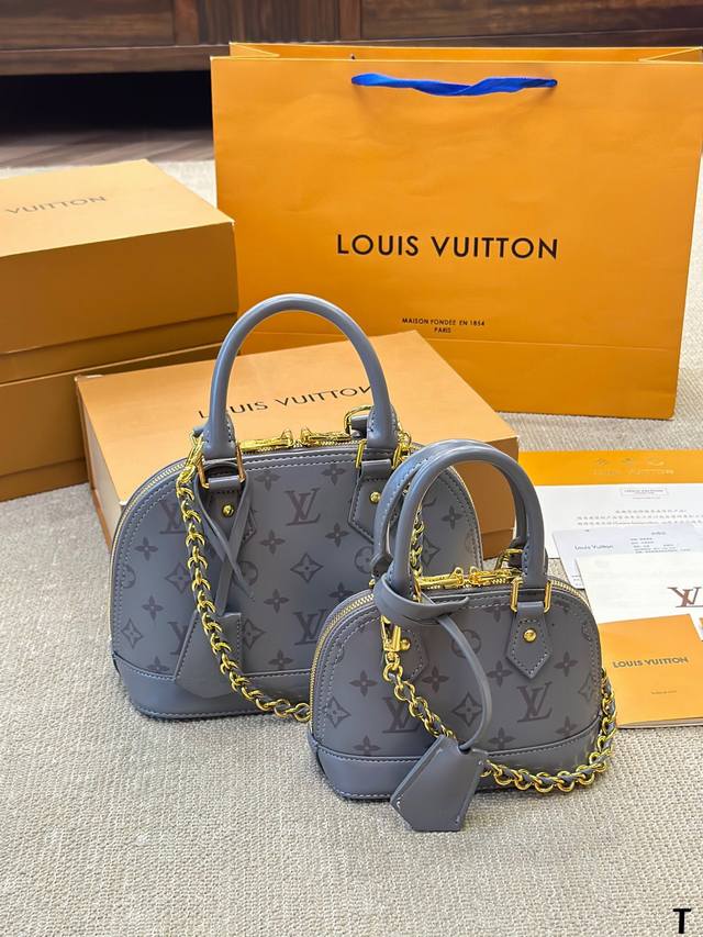 Lv Lv Alma 贝壳包 原版高品质 包包这款retiro 手袋以标志性的老花面料制成 经典永恒。优雅低调的外形设计和宽敞的包身更加入了实用性。使用说明：-