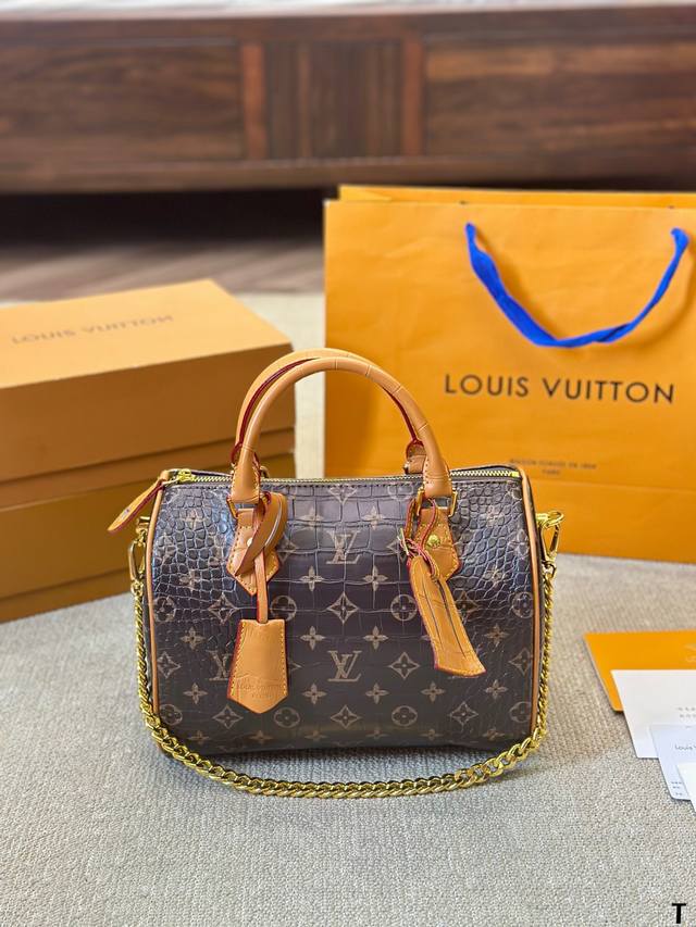 Lv Speedy 25Cm枕头包 无论版型 内里和专柜毫无差别 真正原版复刻 内里可拆卸 火遍全球的爆款机场大包 机车女神包 明星同款 贵气而充满活力的品牌设