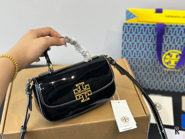 折叠盒tb Britten迷你小斜挎包，Tory Burch Mini Tophandle可爱又不废的小包包，可手提克斜背，长肩带可以取掉，手机纸巾口红均放得下