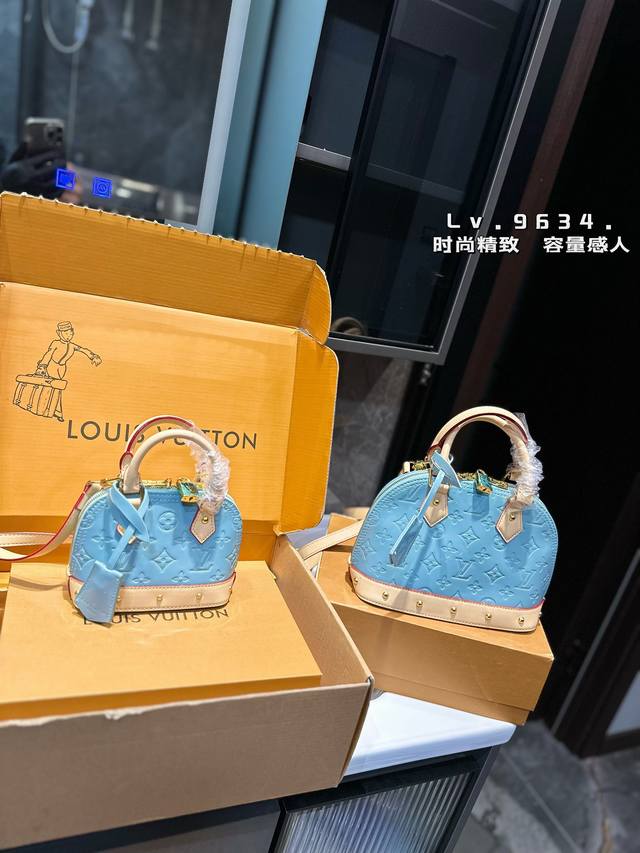 Lv Lv Alma 贝壳包 原版高品质 包包这款retiro 手袋以标志性的老花面料制成 经典永恒。优雅低调的外形设计和宽敞的包身更加入了实用性。使用说明：-