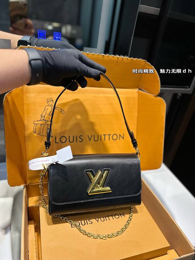 礼盒包装 Lv Twist 水波纹 手袋包 复古优雅 满满的高级感 大小适中 容量感人 休闲正装皆可轻松驾驭尺寸24.14