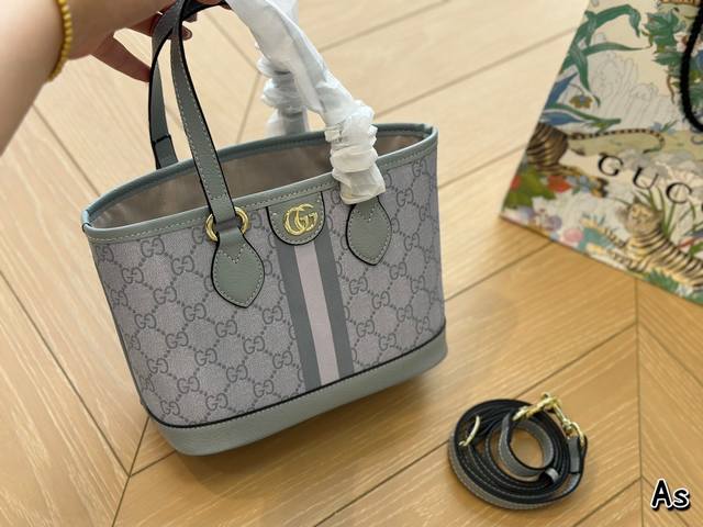 折叠盒 Gucci 新品 Tote 菜篮子 购物袋手提托特斜挎单肩多用 定制面料logo五金原版一比一品质 炒鸡百搭实用的一款 喜欢的美妞赶快入手吧 店主推荐