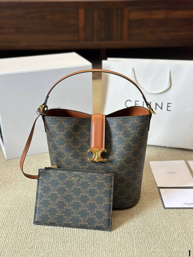 Celine 24S Louise 水桶包 Celine Louise中号光滑牛皮革手袋 24S新款 Louise水桶包aaa 之前种草16水桶包的宝子们看过来