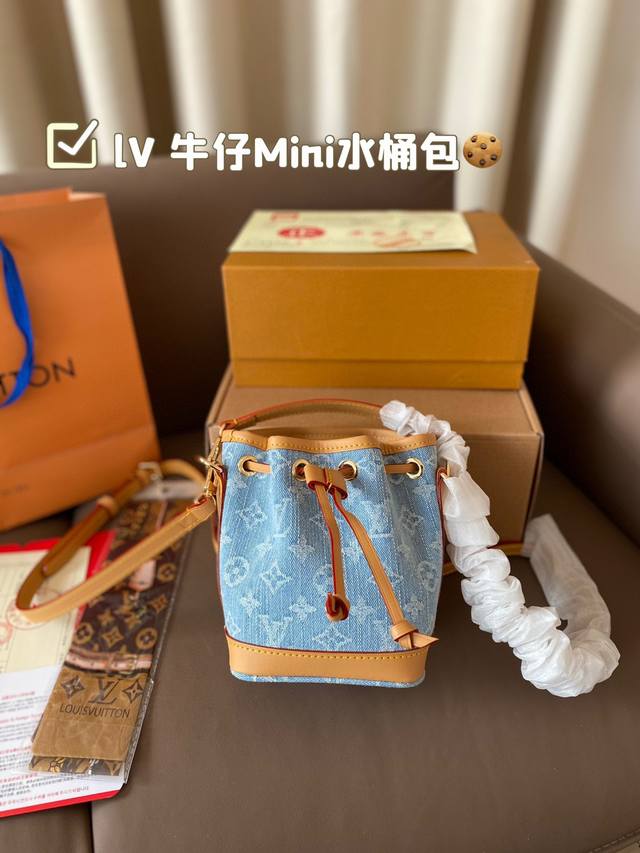 Lv Louis Vuitton Lv Noe Purse 牛仔mini水桶包 Favorite 中号手袋这款favorite 中号手袋以monogram 帆布