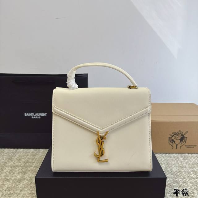 Ysl 公文包颜色图