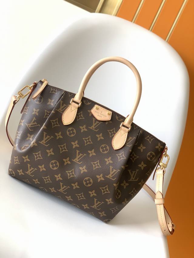 顶级原单 动态芯片louis Vuitton Turenne小号手袋回货啦，货号：M48813升级换代啦原厂进口皮料，真空电镀24K五金，原厂代工码尺寸:36X