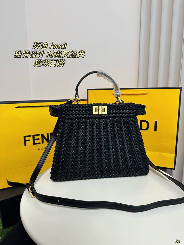 配盒 芬迪fendi Keepaboo小猫包 独特设计时尚又经典 超级百搭日常通勤皆可 上身又a又飒 尺寸27＊20 - 点击图像关闭