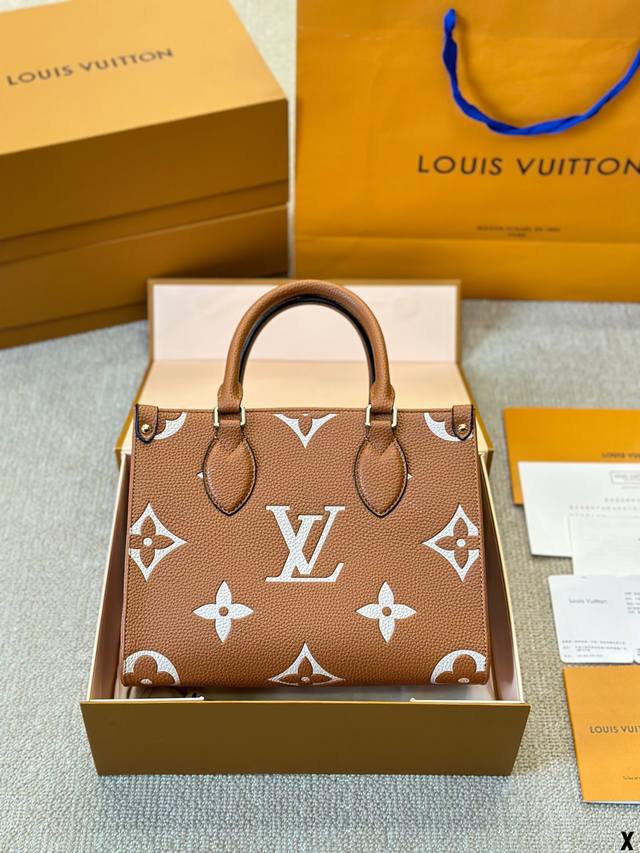 Lv Onthego 25Cm 压字 丛林包 时尚托特包 焦糖色 折叠礼盒 原单品质 Lv A B面喷绘 Onthego妈咪袋 性价比之王这是一款超赞的包型，灵