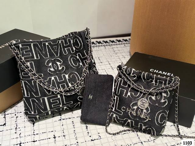 礼盒包装 Chanel 水洗丹宁 牛仔垃圾袋双肩包 Tote 以数字命名的“垃圾袋” 年10 月，Chanel 品牌艺术总监virginie Viard在年春夏