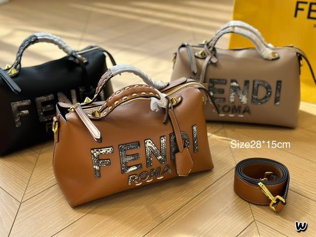 Size：28*15Cm 芬迪fendi Peekaboo 枕头 傲造型还是不错的 大气低调奢华 手提单肩！