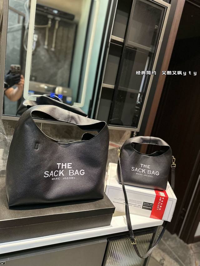 Marcjacobs 托特 ‖永远相信mj The托特系列太爱了 #新品 单肩背托特包 #美包分享#秋冬新款 #Marcjacobs 尺寸：大号38 25 小号