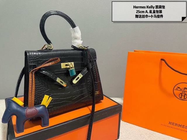 礼盒包装 爱马仕上新hermès 百搭手掌纹凯莉包 高端质量 专柜最新款 明星同款 人手必备款 Hermès每个女孩的必备品 手提肩背 特别实用 送人自留都有面