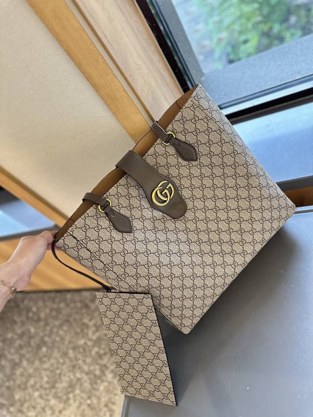 Gucci Tote 尺寸35*33Cm 喜欢大容量的不容错过！