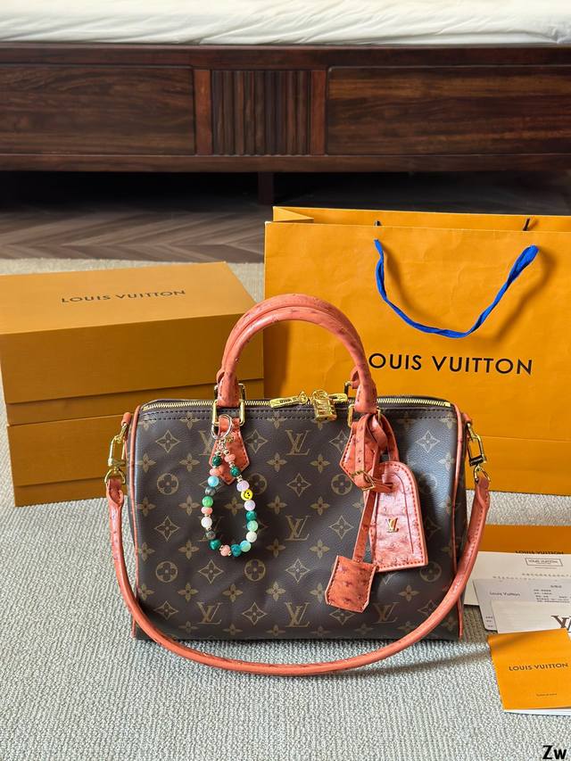 Lv Keepall Bandouliere 30旅行袋 超酷中lv Keepall老花旅行袋 Lvkeepall 出差旅行最常用的一只包 这是超酷的一只包 可