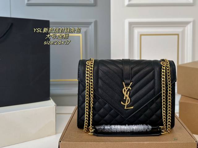 大号 折叠盒 Size：24×17 Ysl 圣罗兰信封链条包 翻盖肩背包，手提可斜挎 饰以金属logo标志磁扣开设计 约会出游通勤，彰显优雅气质！