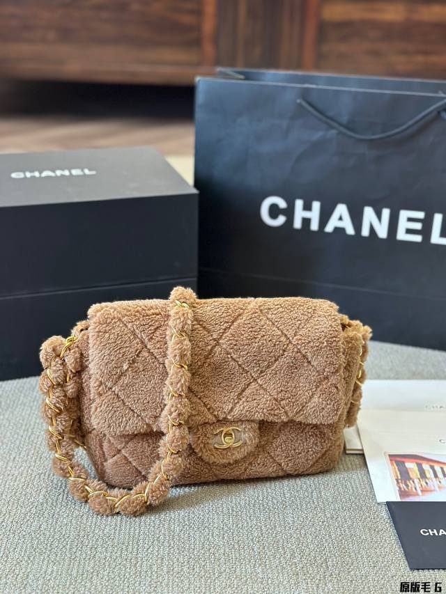 原版毛 Chanel 泰迪毛 Cf系列 时装 休闲 不挑衣服 尺寸25 27Cm