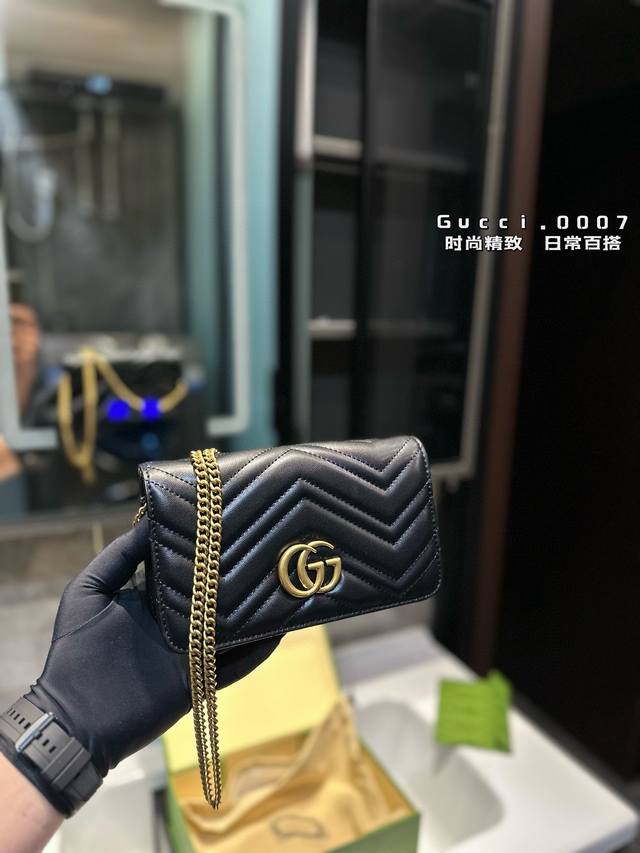 礼盒包装 Gucci Woc 链条拆卸！尺寸19*11Cm