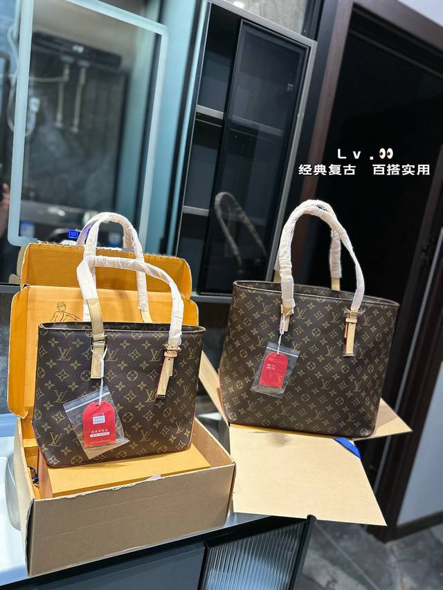 礼盒包装 Lv 路易威登老花piano Mezzo钢琴托特手袋 质感很高级 经典百搭～ 容量超级大 也很耐用 日常出街背它回头率百分百 就是这种随性慵懒感 Si