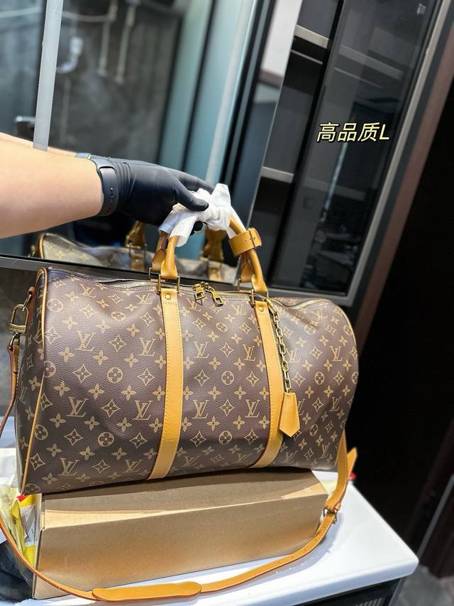 Lv Keepall旅行袋 顶级原单 大容量 度假旅行必备 时尚达人必备单品之一 实物绝对惊艳到你尺寸50