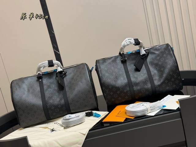 无盒 尺寸：45Cm Lv 老花大号旅行包 出！ Keepall 45 旅行袋 有着高颜值的复古文艺气息～ 是不是需要“它”