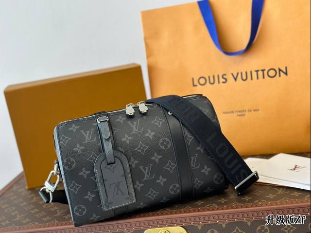 折叠盒 Lv Keepall Xs 枕头包 给我冲keepall Xs放心大胆入手keepall,，背起来 你就是cool Girl啊'甩在身后或者侧背都超级棒